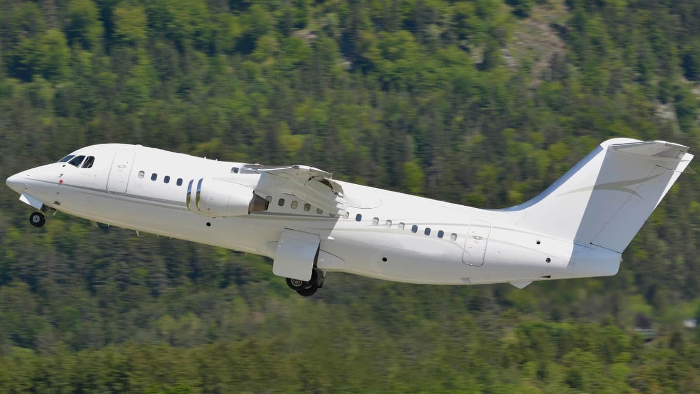 Regional Airliner — private jet charter